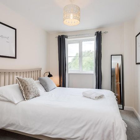 Modern 2 Bedroom Apartment In Popular Jericho !!! Oxford Extérieur photo