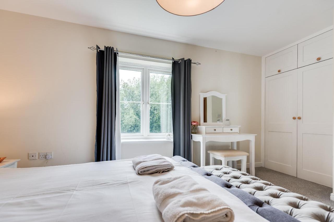Modern 2 Bedroom Apartment In Popular Jericho !!! Oxford Extérieur photo