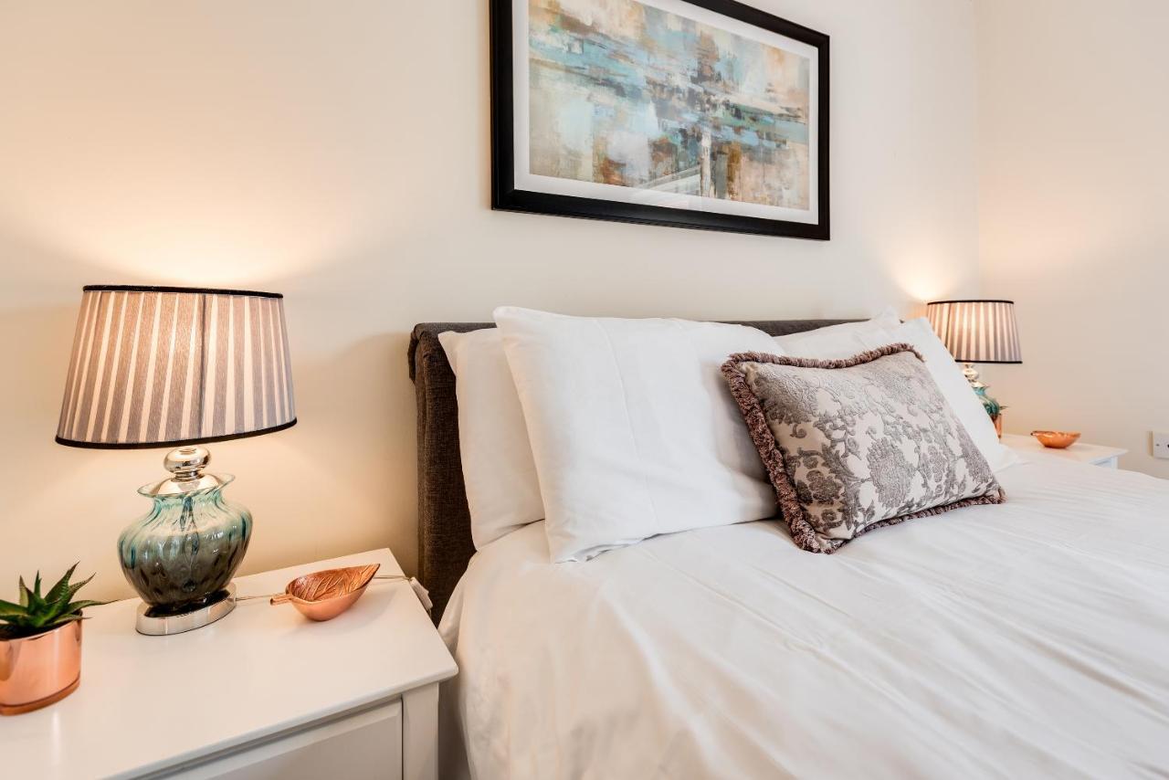 Modern 2 Bedroom Apartment In Popular Jericho !!! Oxford Extérieur photo